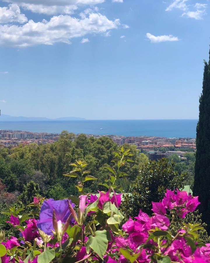 Villa Mareluna - Sea view&garden Salerno Exterior foto